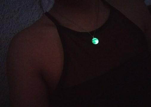 Collar de Luna Brillante - Science Factory ES