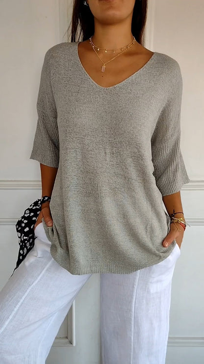 Chroma Chic™ Top de Punto con Cuello en V de Color Sólido