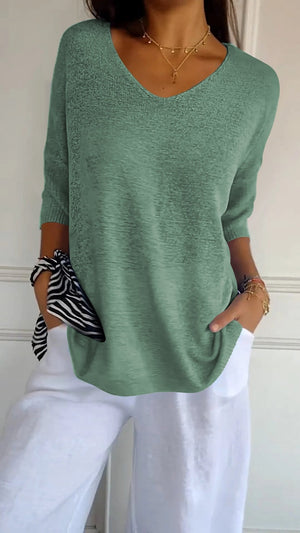 Chroma Chic™ Top de Punto con Cuello en V de Color Sólido
