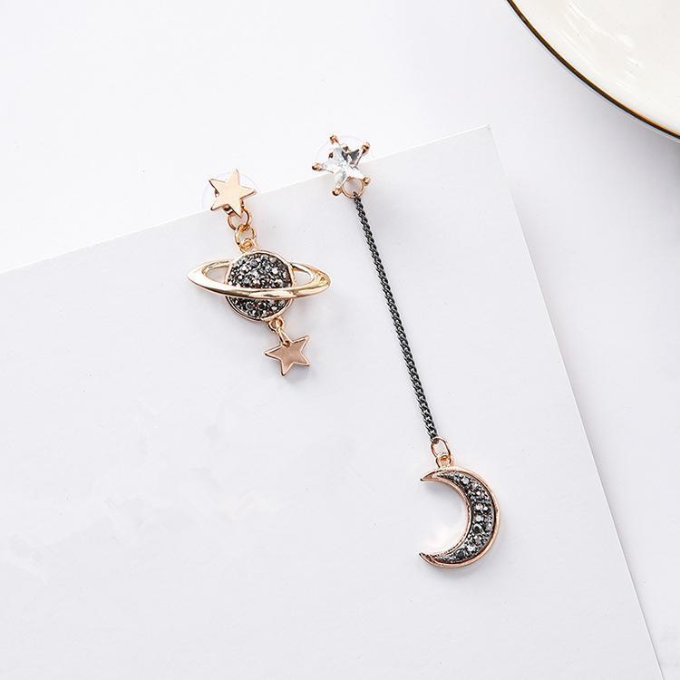 Pendientes Asimétricos de Cuerpo Celestial - Science Factory ES