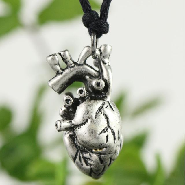 Collar del Corazón Anatómico - Science Factory ES